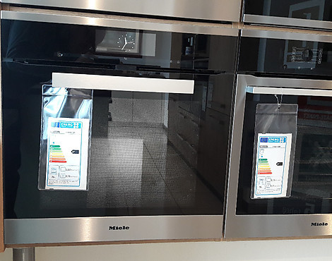 Backofen TFT-Touch-On-Display mit Klartext - H 6860 BP