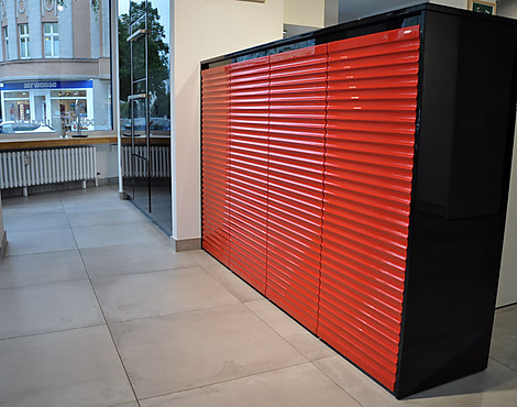 exklusives Highboard - Modern Art Contura Hochglanzlack rot schwarz