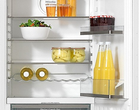 - Einbau Kühlschrank mit Gefrierfach 1,40m - K35683iDF