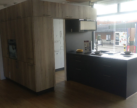 moderne Einbauküche Holz und Schwarz Beton-Optik - Targa / Cremona