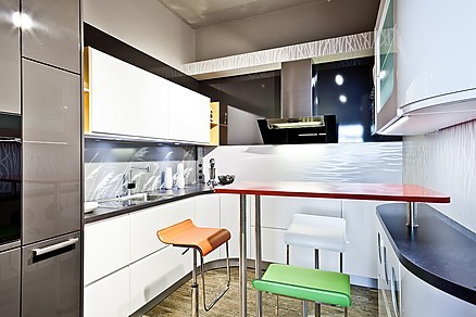 Moderne Küche in Weiß Moderne Küche in Weiß