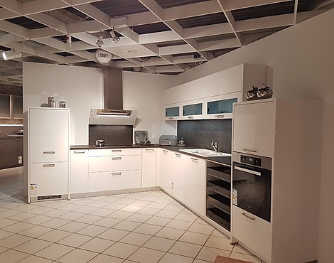 Küche Nobilia Einbauküche mit AEG und Miele Geräten uvm. U-26 - Lux