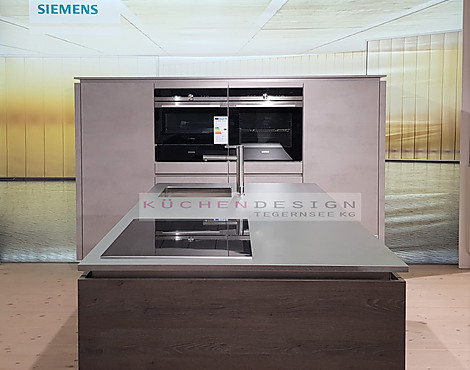 Riva Musterküche Betongrau - Riva Betongrau + Gladstone Oak
