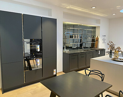 SieMatic_Hochschrankzeile + Insel - Classic