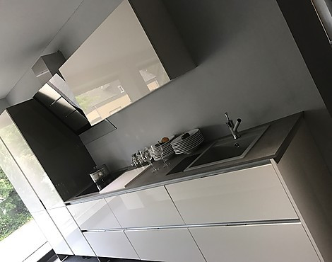 Musterküche SieMatic S 3 magnilia similaque hochglänzend - SieMatic S3