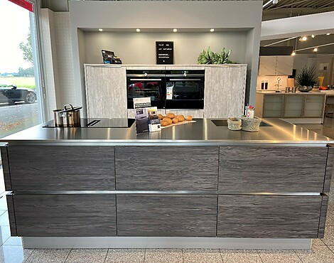 puristische Einbauküche mit Edelstahlarbeitsplatte - AV 2080 Beton natur/Pinie dunkel