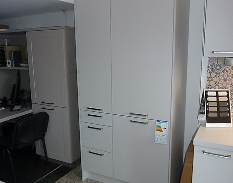 moderne Zeile in Lacklaminat ultramatt satin - Laser soft C281
