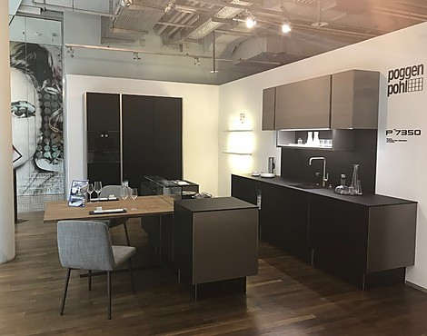 Poggenpohl-Einmalig, Individuell, Außergewöhnlich - PORSCHE DESIGN KITCHEN P´7350