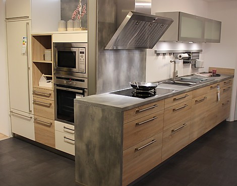 wohnliche Küchenzeile mit Geräte-Sideboard - Lima K620 Samo Eiche naturbraun Nachbildung