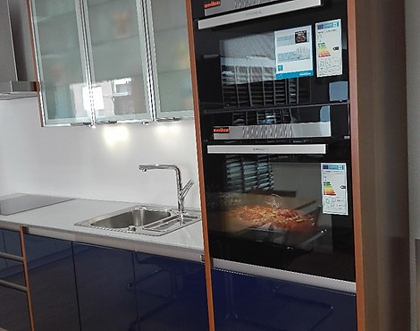Hochwertige Einbauküche wegen Neugestaltung des Studios günstig zu bekommen. - Modern Art