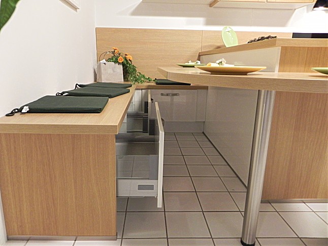 {Moderne landhausküche nobilia
64} Nobilia-Musterküche moderne Landhausküche mit Echtholz Front in ... | {Moderne landhausküche nobilia
64}