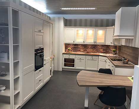 Nobilia Ausstellungsküche Chalet, Farbe: Magnolia, Matt-Lack - Chalet - Mattlack