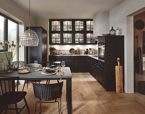 Super coole Vintage Küche mit Sprossentüren - Sylt
