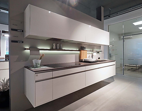 / designorientierte Küchenplanung - Chiara BG / Orlando Eiche rauchsilber