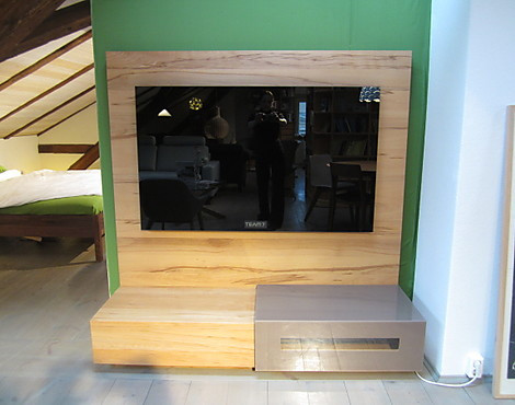 TV Element von Team 7 - TV Möbel mit Paneel