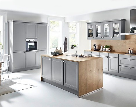 NOLTE WINDSOR LACK MIT SIEMENS ELEKTROGERÄTE UND GROHE ZUBEHÖR - WINDSOR LACK