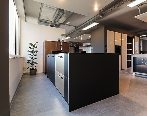 Moderne Wohnküche im Industrielook - LEICHT CERES | BONDI