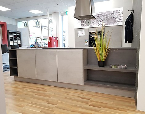 moderne Küche in Betonoptik mit Insel - Riva Beton grau/schiefergrau
