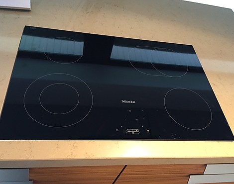 Miele HiLight Kochfeld 75 cm flächenbündig - Miele KM 5618