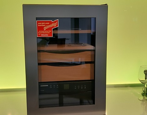 LIEBHERR Zigarrenklimaschrank in Edelstahl mit Isolierglastür - ZKes453 Humidor