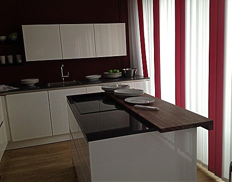 SIEMATIC - S 2 Hochglanz-similaque lotusweiss grifflos