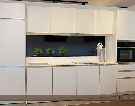 allmilmö Musterküche weiß ohne E-Geräte - Linea Smart