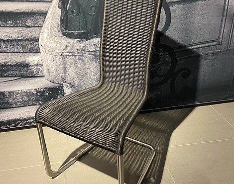 Designklassiker Kragstuhl Freischwinger - B25e