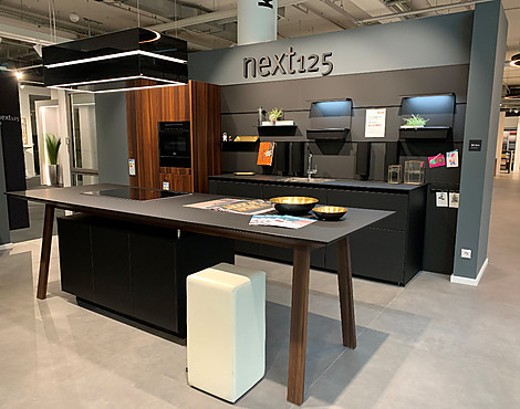 Musterküche - NX870 Fenix Onyxschwarz