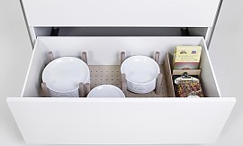 a-Box WHITE-LINE mit Funktionseinsatz ORGA-SET naturhell für Auszüge Zuordnung: Stil Design-Küchen, Planungsart Innenausstattung der Küche