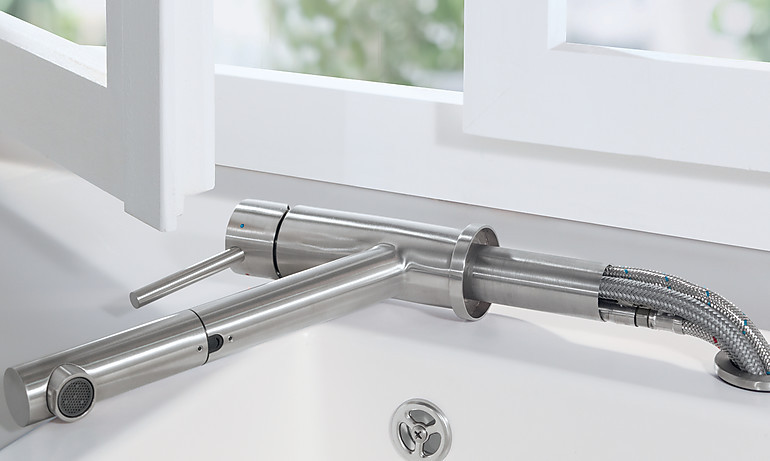 Vorfenster-Armatur Como Shower Window von Villeroy & Boch