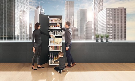 Die praktische Alternative zum klassischen Apothekerschrank – Vorratsschrank SPACE TOWER von Blum