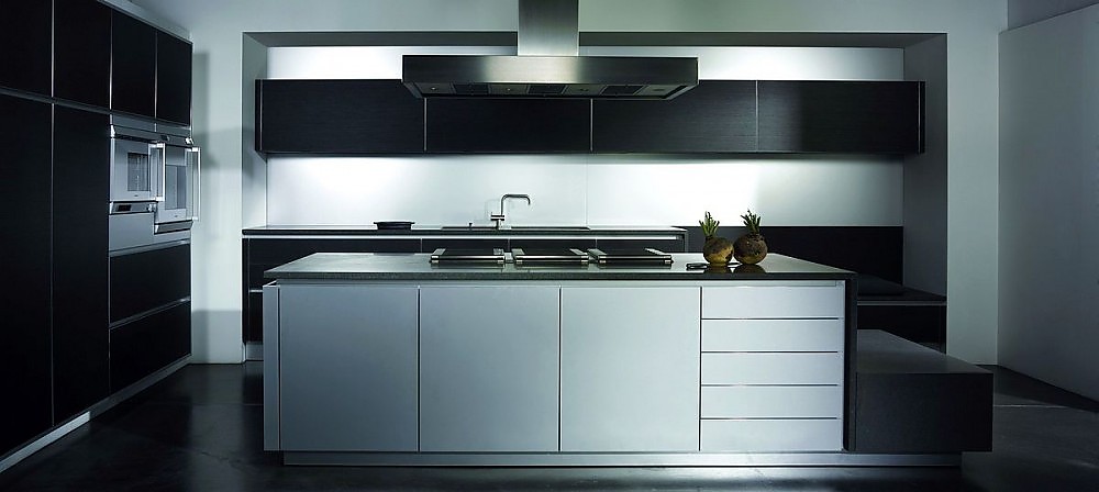 Inselküche furnier eiche anthrazit und aluminium mit sitzbank Küche sitzbank holz