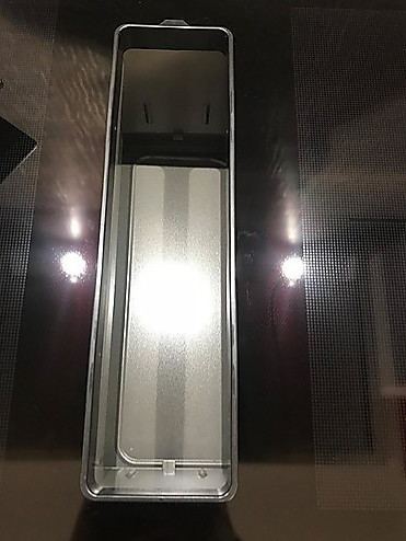 Blick in das Innenleben des integrierten Kochfeldabzugs