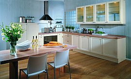 Zuordnung: Stil Klassische Küchen, Planungsart U-Form-Küche