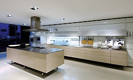  Zuordnung: Stil Design-Küchen, Planungsart Innenausstattung der Küche