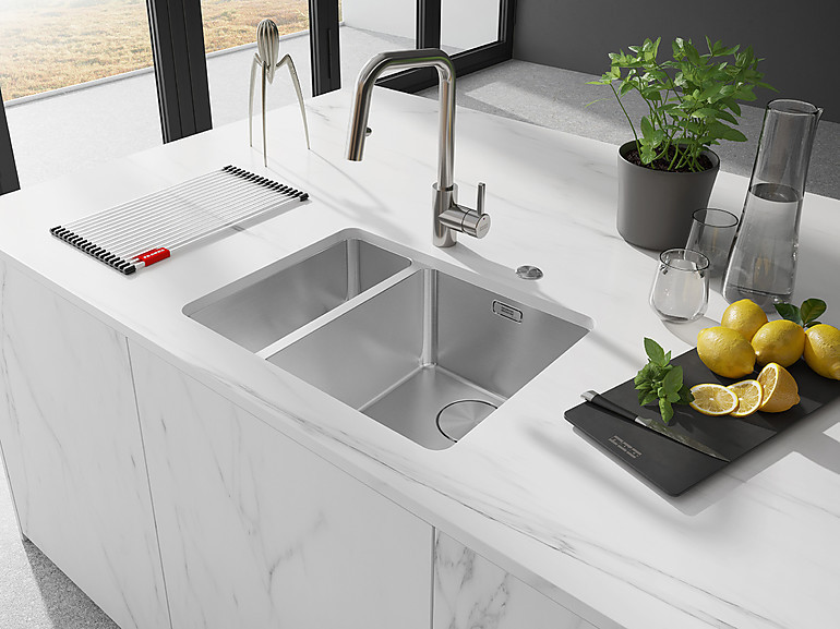 Küche mit Franke Mythos Edelstahlbecken