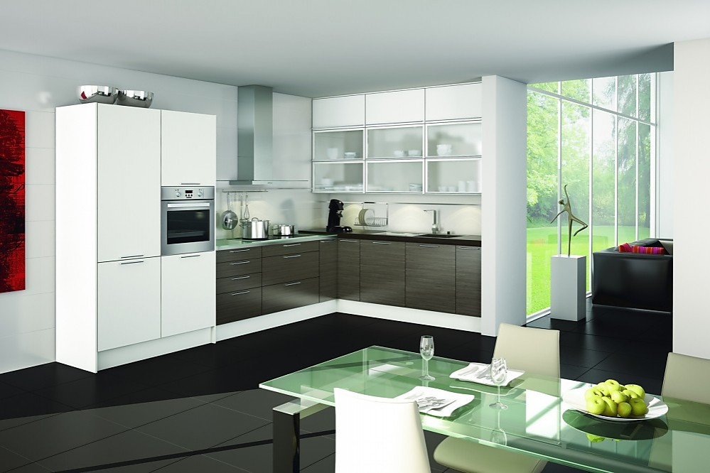 Küche mit deckenhohen Klappoberschränken Zuordnung: Stil Moderne Küchen, Planungsart L-Form-Küche