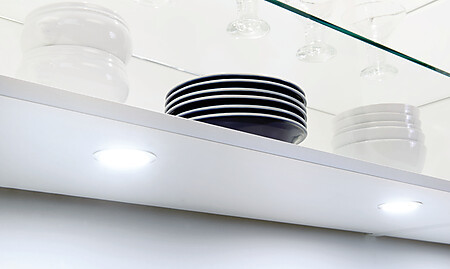 Kaltes Licht in der Küche