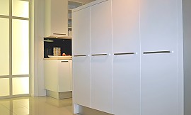 Zuordnung: Stil Design-Küchen, Planungsart Küchenzeile