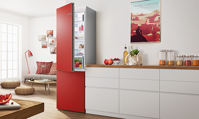 Vario Style Kühlschrank von Bosch mit kirschroter Front