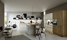 Zuordnung: Stil Design-Küchen, Planungsart Küche mit Küchen-Insel