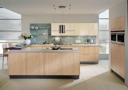 Holzküchen-Stile: Landhaus bis Design - Die Holzküche bei KüchenAtlas