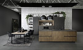  Zuordnung: Stil Moderne Küchen, Planungsart Küche mit Sitzgelegenheit